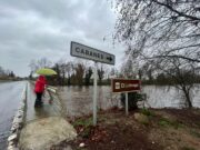 Tallades vuit carreteres a les comarques gironines per inundacions, entre elles l’N-260 a Llançà